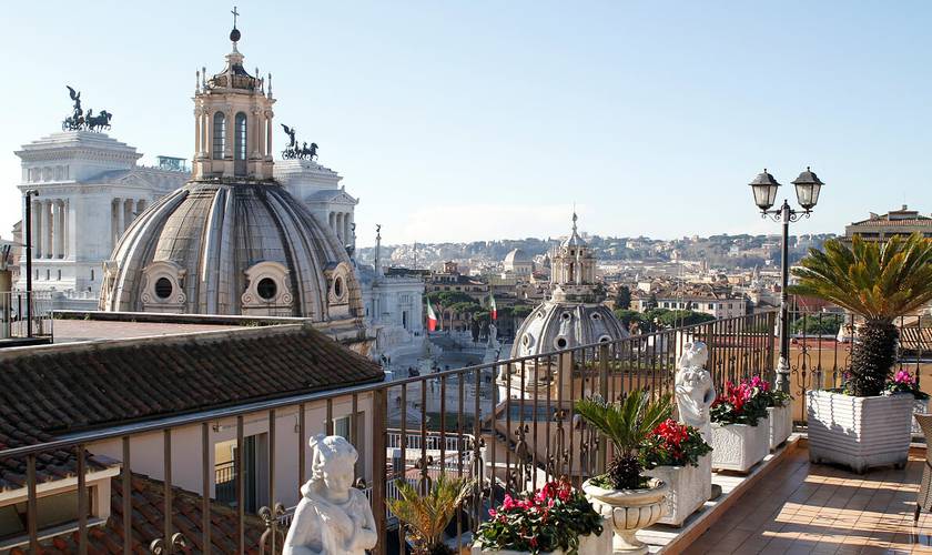 La terrazza panoramica Hotel Pace Helvezia Roma