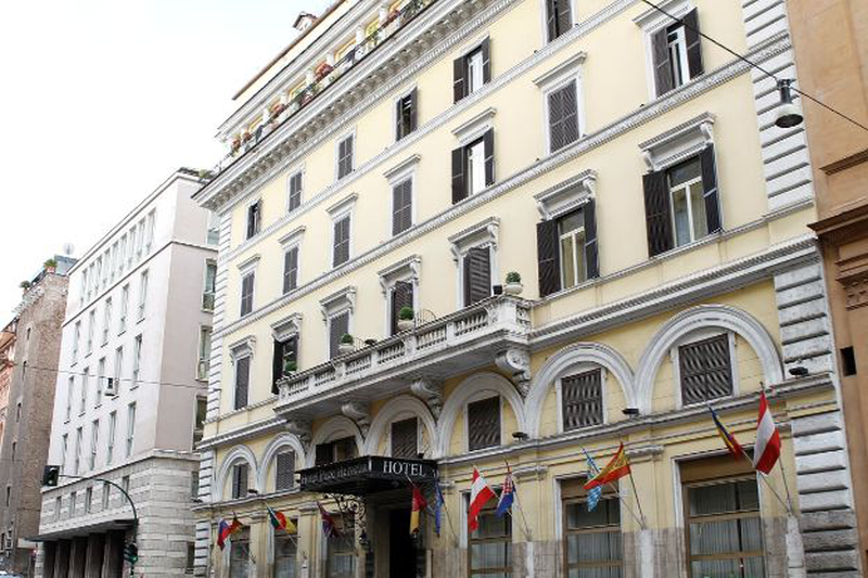 Pace Helvezia Hotel in Rome Official Website